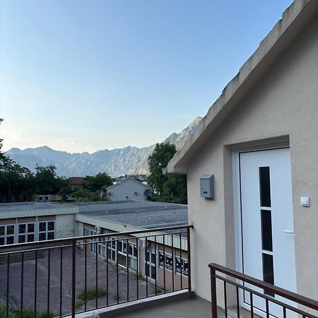 Apartmani Dada Котор Екстер'єр фото