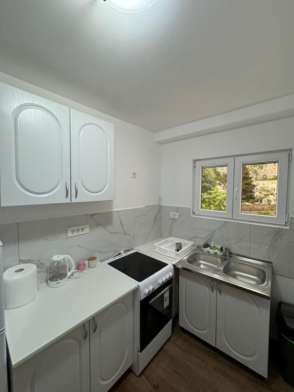 Apartmani Dada Котор Екстер'єр фото